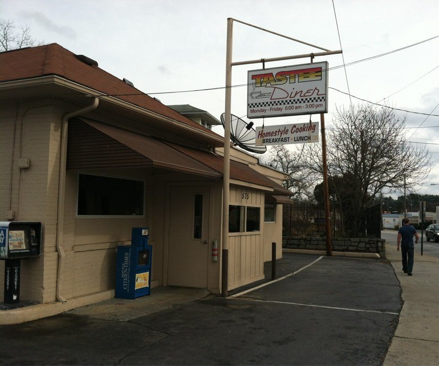 Tastee Diner to Reopen in June With New Menu